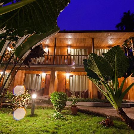 Tsg Blue Resort & Spa Radhanagar beach Kültér fotó