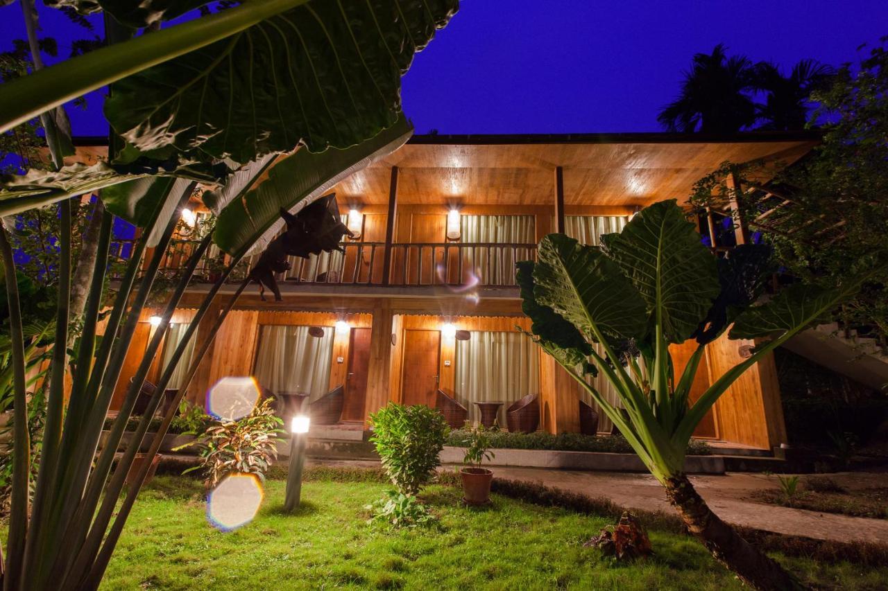 Tsg Blue Resort & Spa Radhanagar beach Kültér fotó