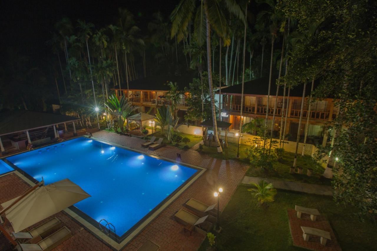 Tsg Blue Resort & Spa Radhanagar beach Kültér fotó